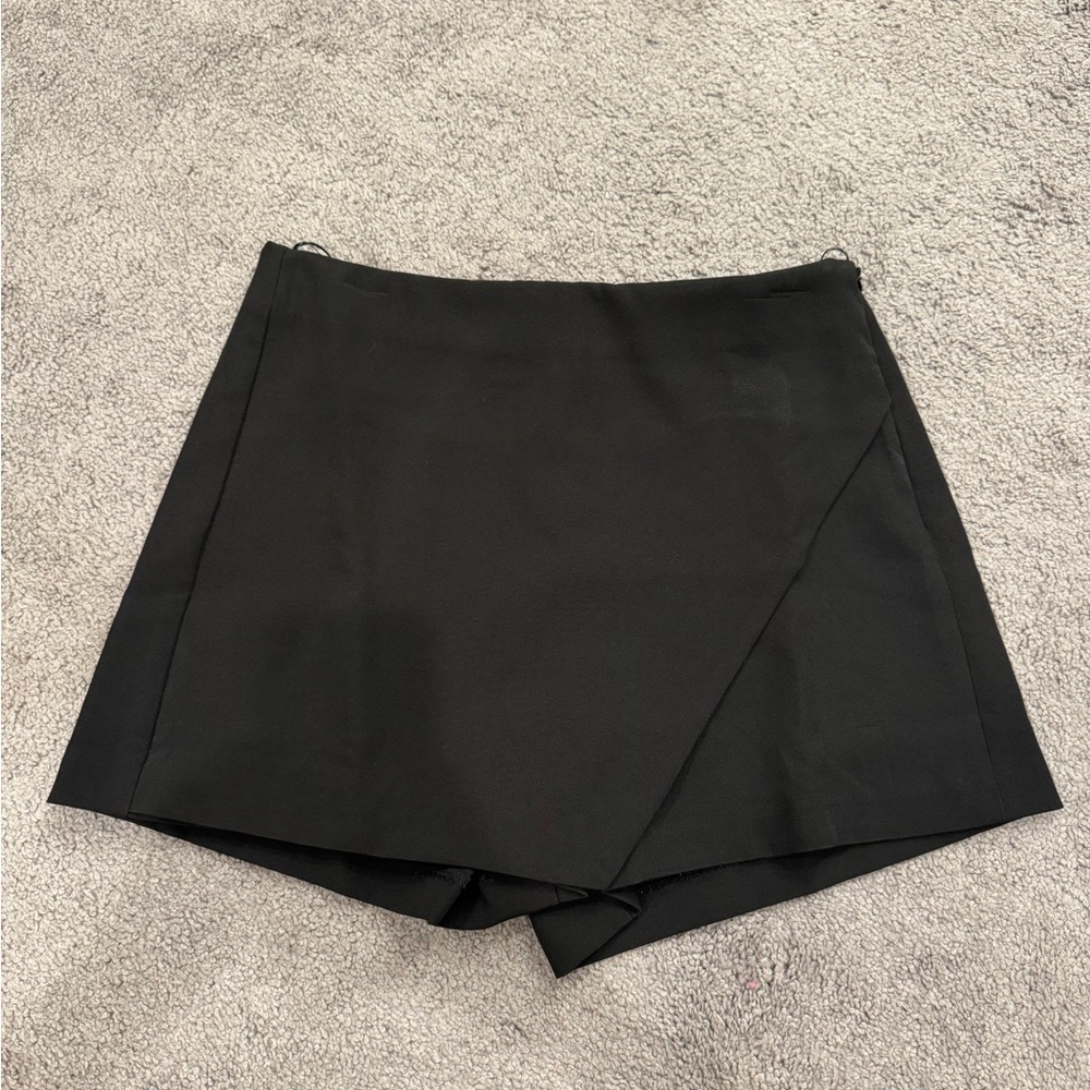 Princess Polly skort